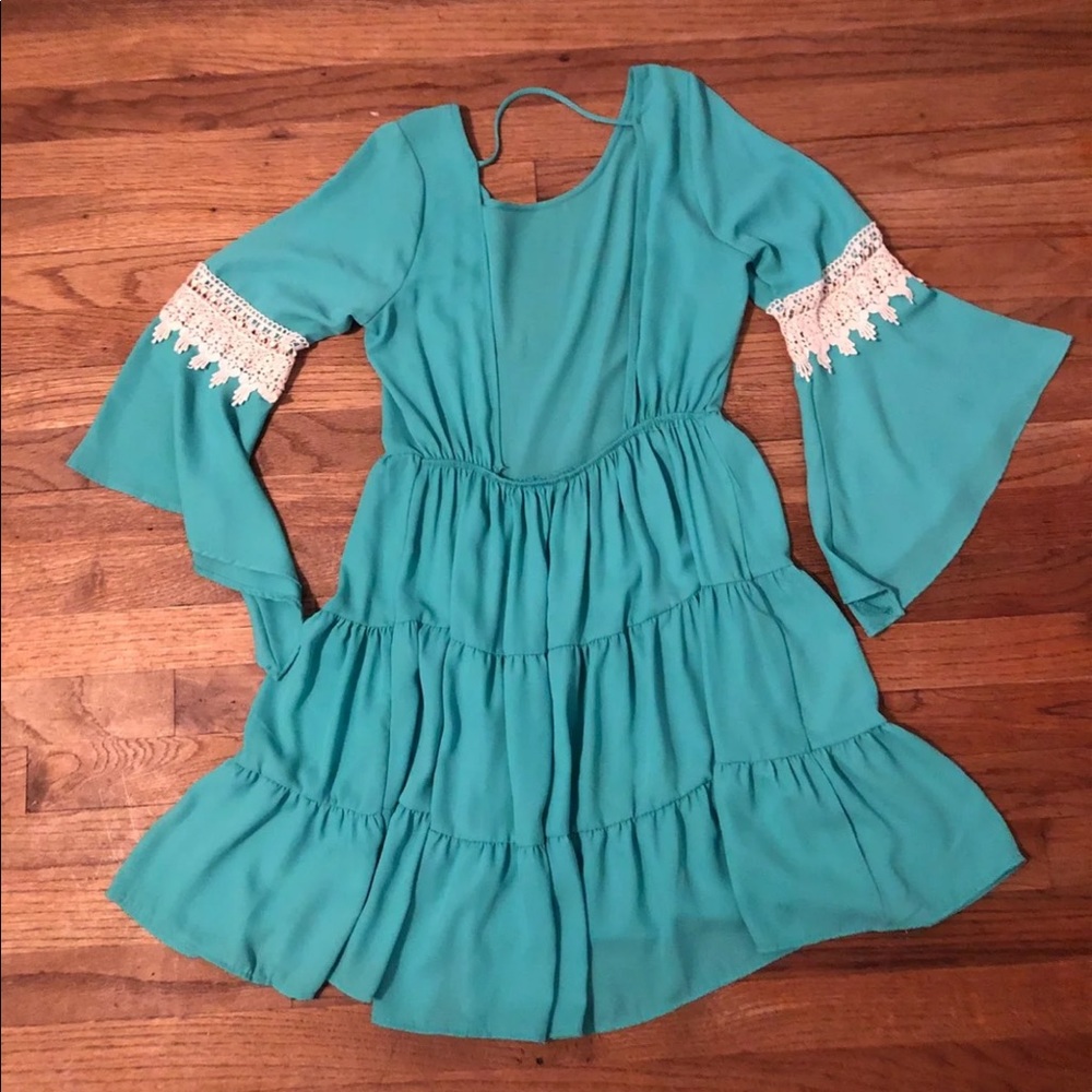Dress - Picture 3 of 5